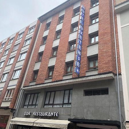 Hotel Ovetense Oviedo Kültér fotó