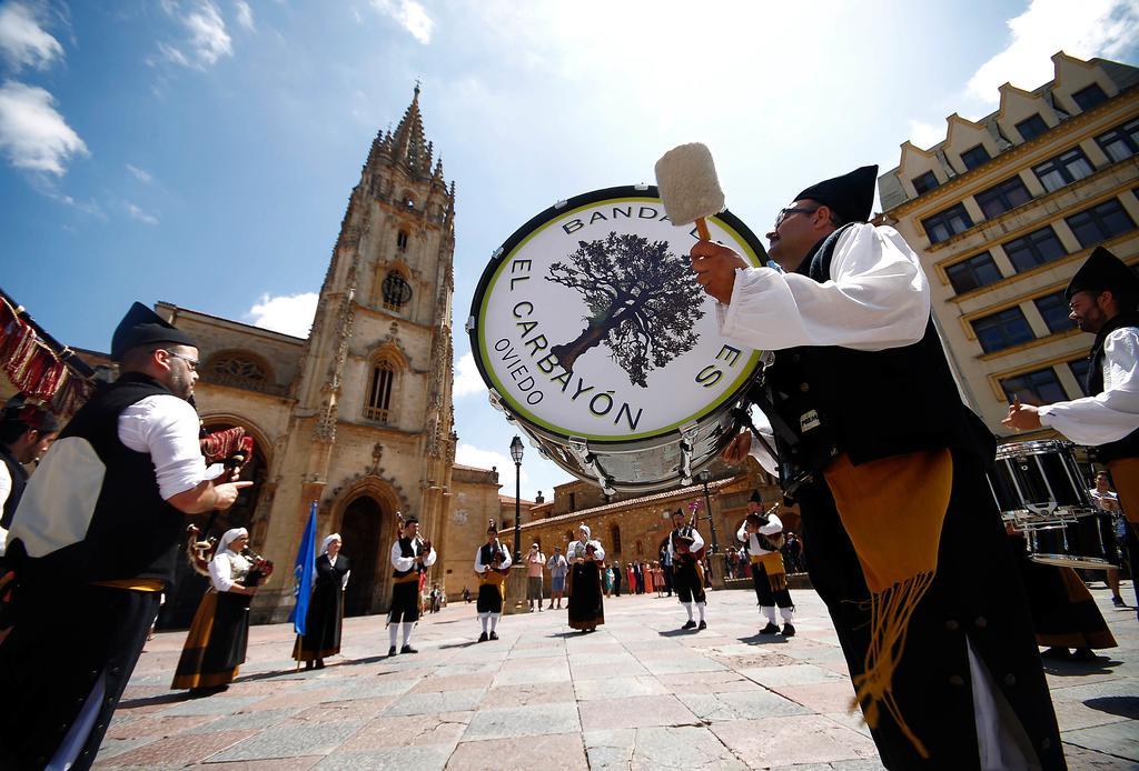 Hotel Ovetense Oviedo Kültér fotó